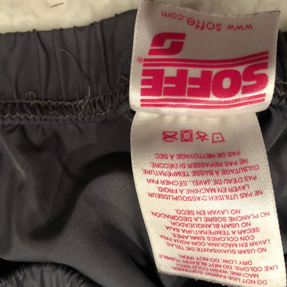 Sofft Running Shorts - Picture 3 of 12